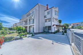 Apartments Meridians